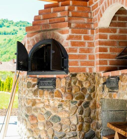 ペンション Montana 219