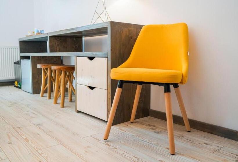 ペンション Montana 219