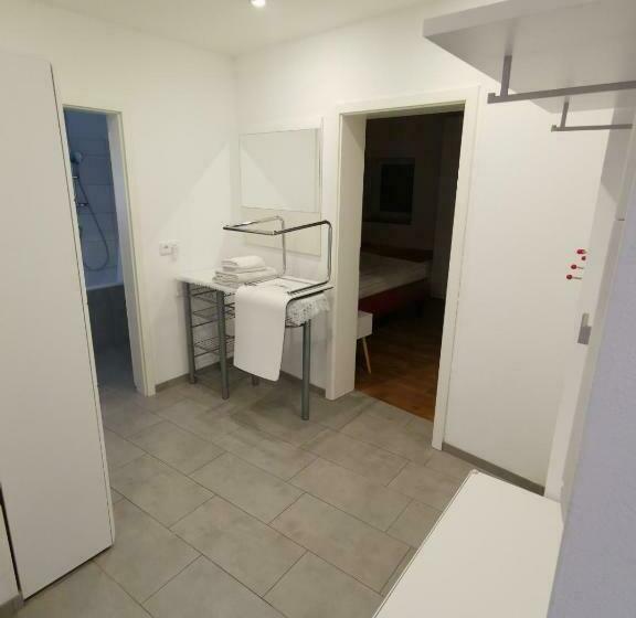 פנסיון Niceprice 24h   Deluxe