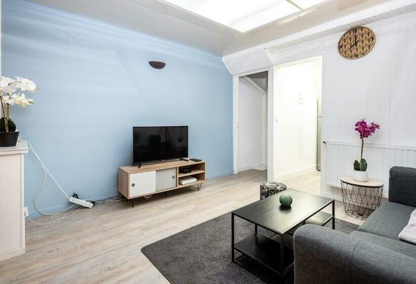 بنسيون Le St Honore