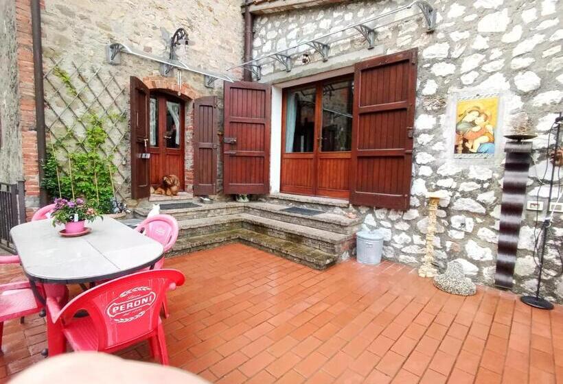 펜션 Tra Grilli E Cicale