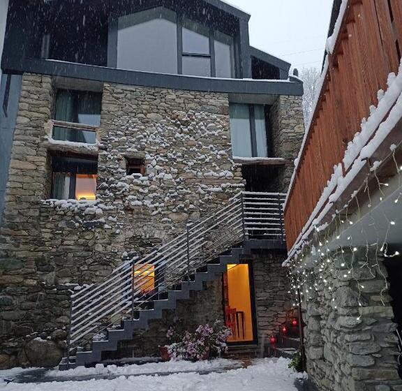 بنسيون V&v Rentroom Design