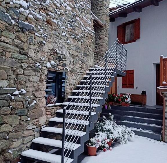 بنسيون V&v Rentroom Design