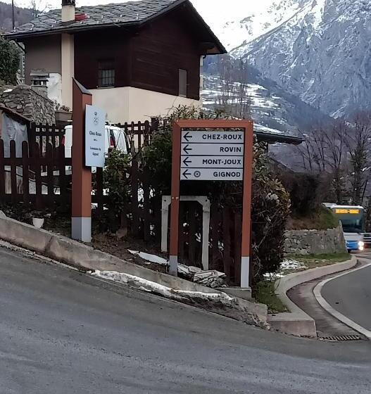 بنسيون V&v Rentroom Design