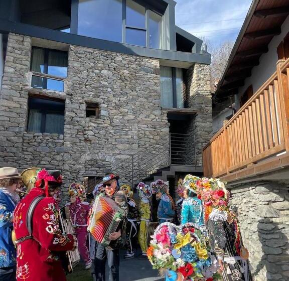 بنسيون V&v Rentroom Design