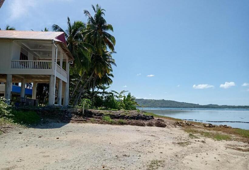 بنسيون Yohanes Guest House Sorake Surf Nias