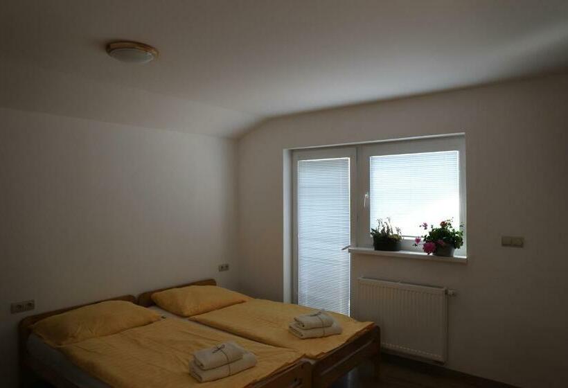 Rezidencia Podhájska