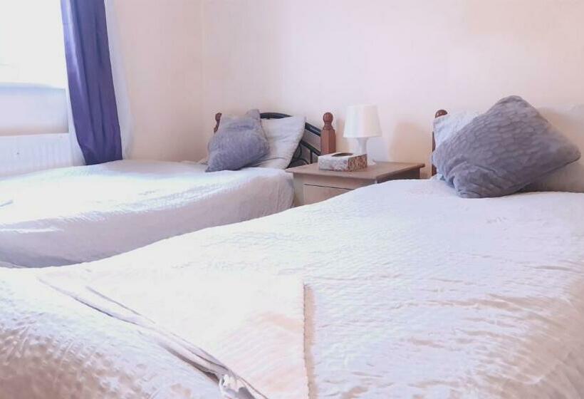 Stayeasy B&b In Trendy Heart Of London