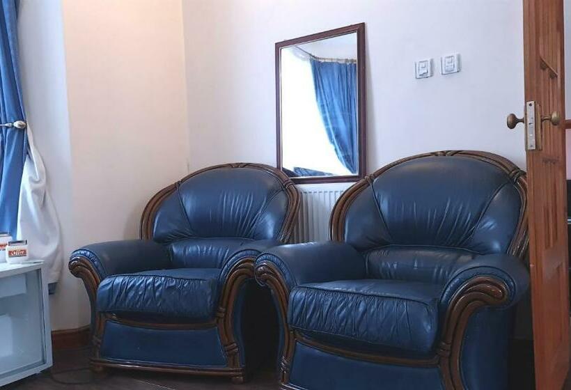 Stayeasy B&b In Trendy Heart Of London