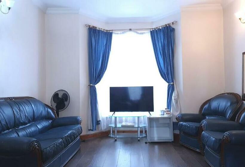 Stayeasy B&b In Trendy Heart Of London