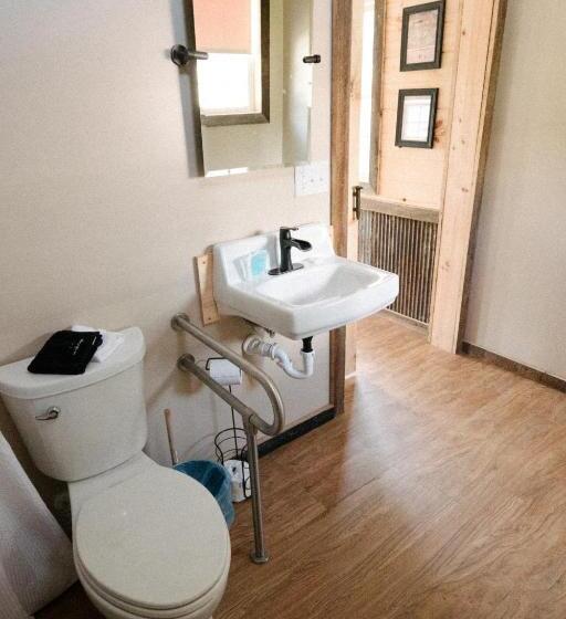 הוסטל The Outpost