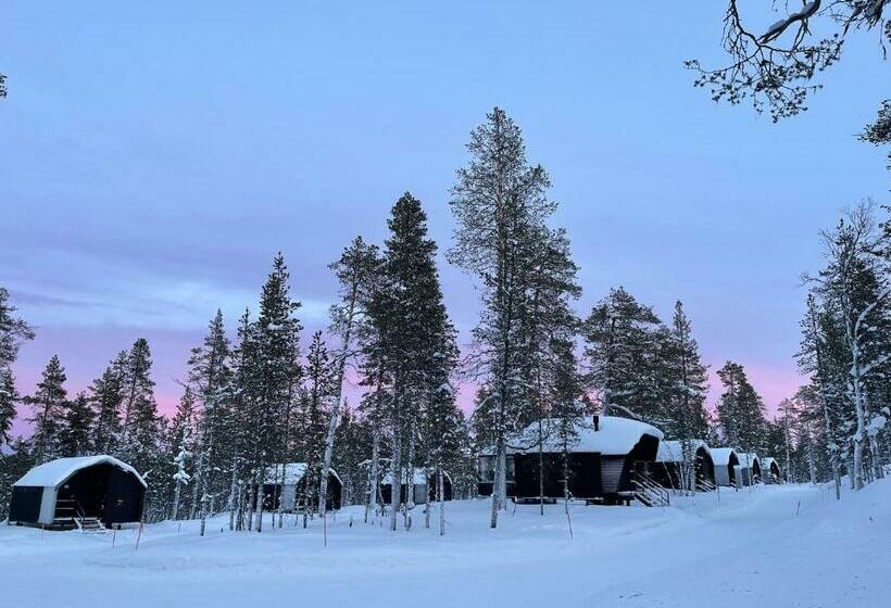 Aurora Queen Resort Igloos