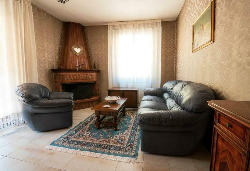 مبيت وإفطار Casa Vacanze Dante
