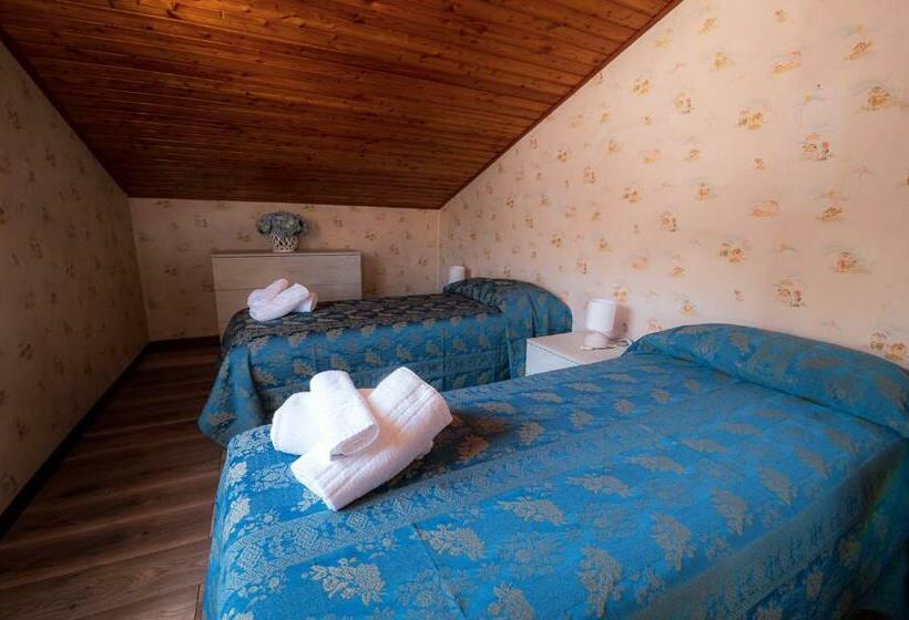 مبيت وإفطار Casa Vacanze Dante