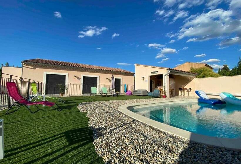 مبيت وإفطار Chambre D Hôte Au Pied Du Ventoux