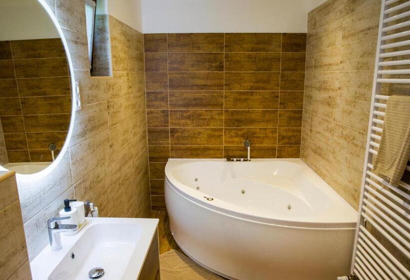 민박 Kukorica Csárda Apartman