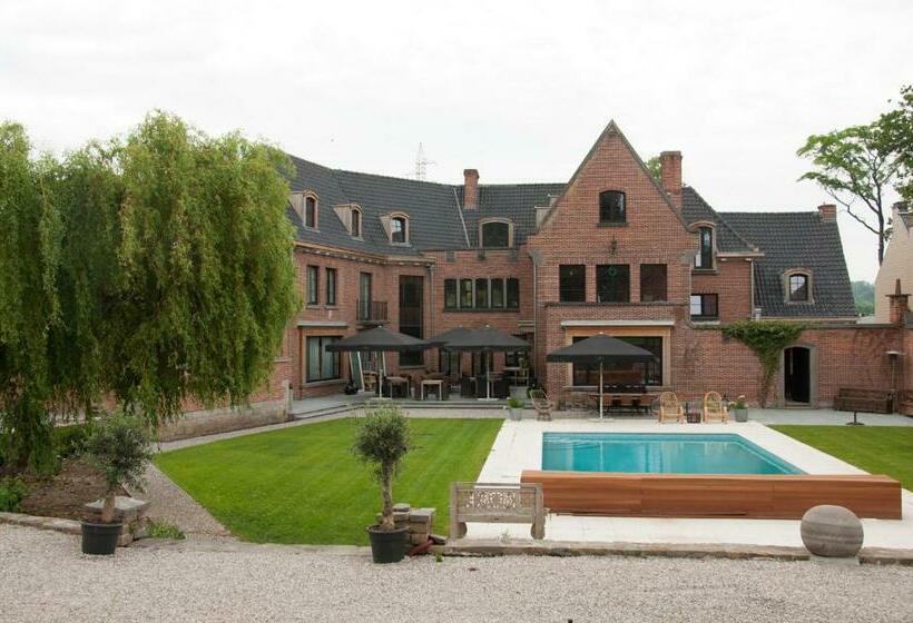 ベッドアンドブレックファースト La Posterie