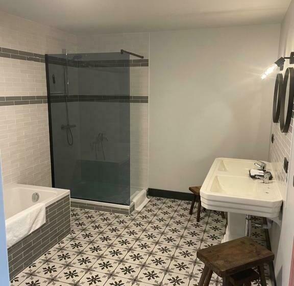 ベッドアンドブレックファースト La Posterie