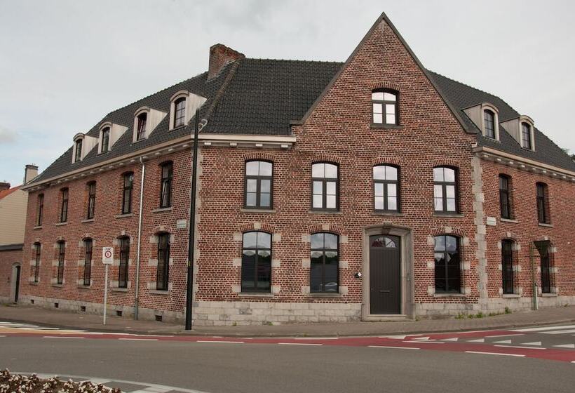 ベッドアンドブレックファースト La Posterie