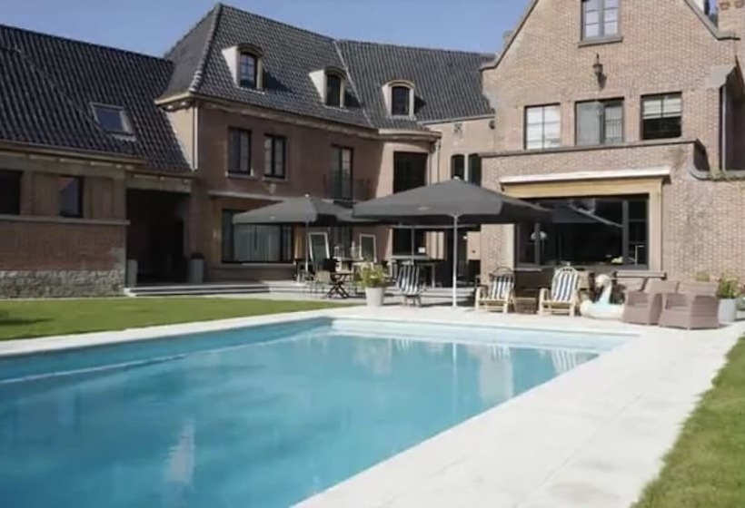 ベッドアンドブレックファースト La Posterie