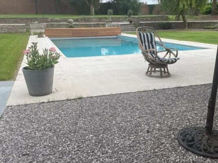 ベッドアンドブレックファースト La Posterie