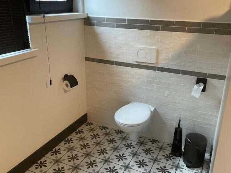 ベッドアンドブレックファースト La Posterie