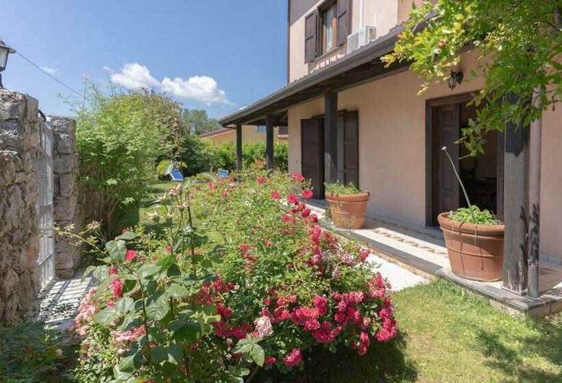 Bed and Breakfast La Quercia Di Massena