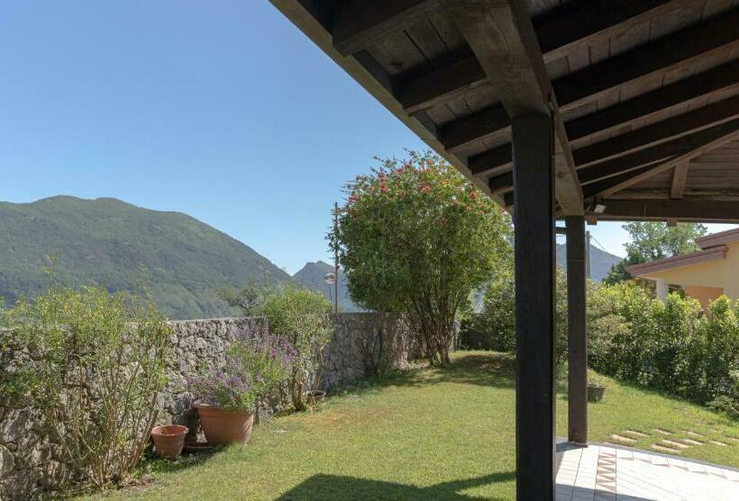 Bed and Breakfast La Quercia Di Massena