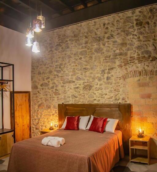 ベッドアンドブレックファースト La Rondine