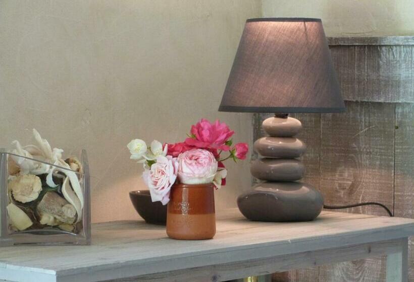 مبيت وإفطار Le Puits De La Foltière