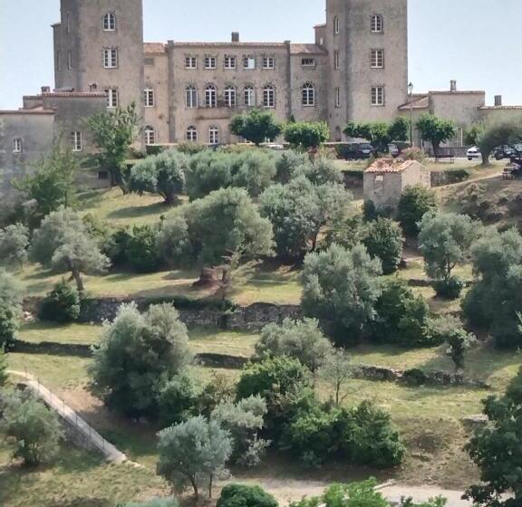 مبيت وإفطار Lou Calado