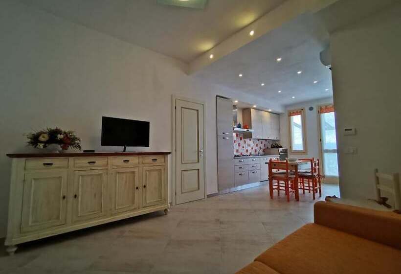 فندق Agriturismo Sotto La Rocca