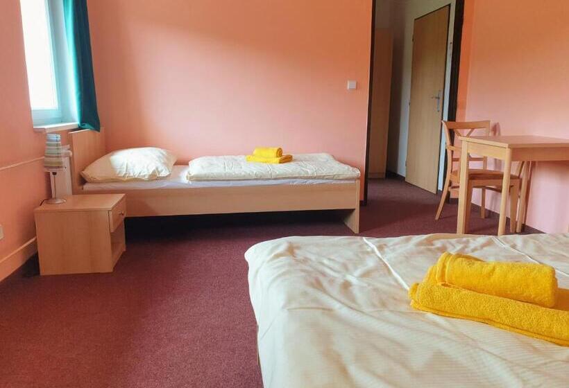 호텔 Penzion Lumis