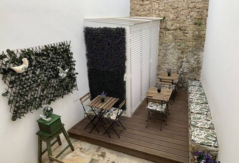 فندق Pharmacia Guesthouse