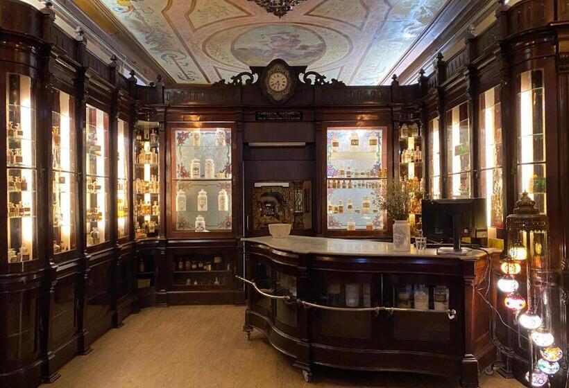 فندق Pharmacia Guesthouse