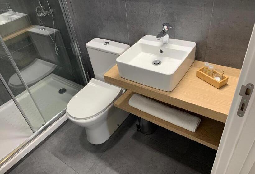 فندق Pharmacia Guesthouse