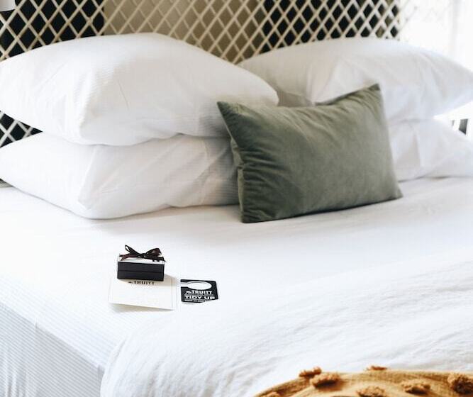 ホテル The Truitt