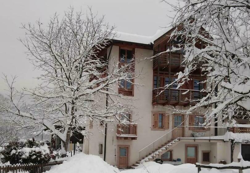 بنسيون B&b Da Sabry E Gian