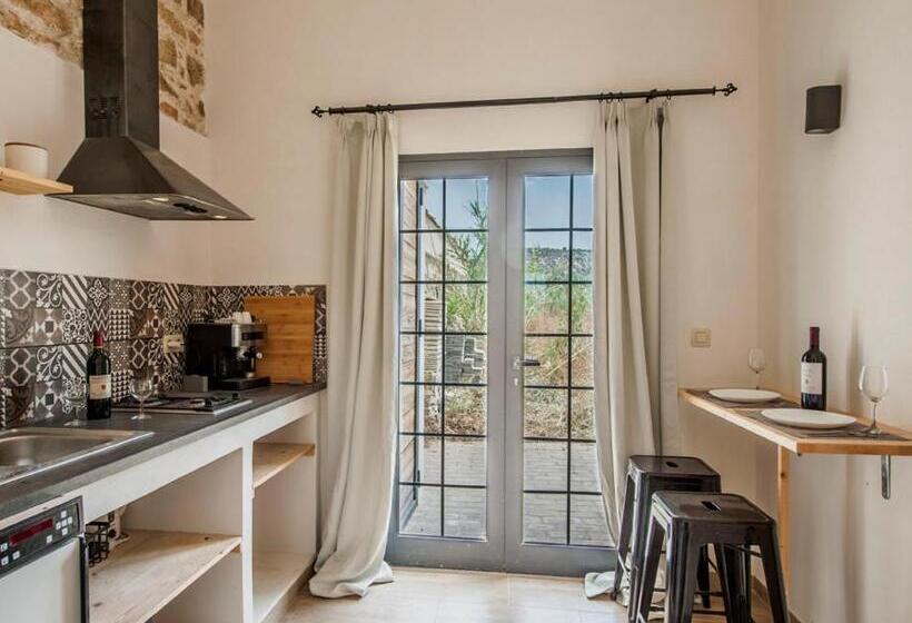 פנסיון Bramasole Charming House