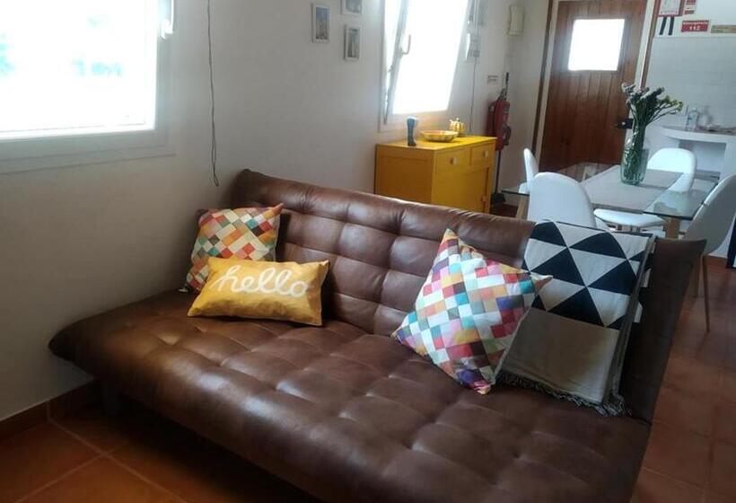 膳宿费 Del Rey Guest House