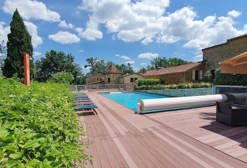 פנסיון Domaine Du Cardou