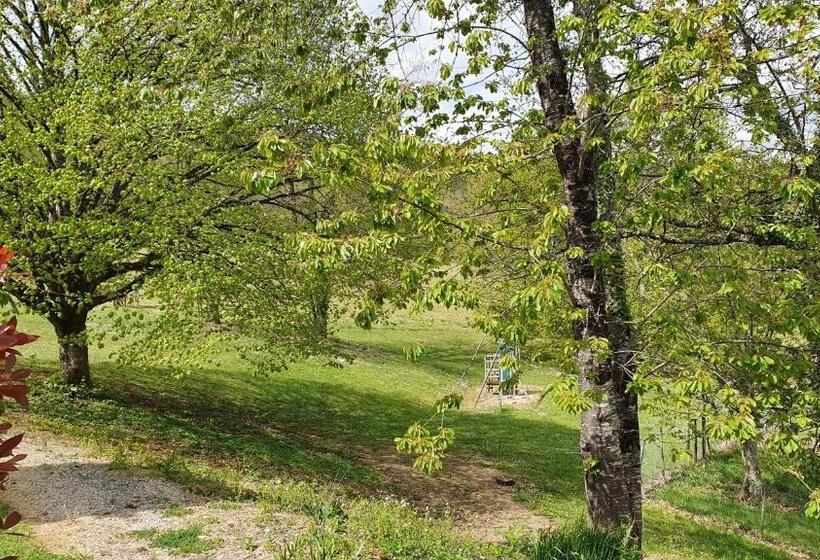 بنسيون Domaine Du Cardou