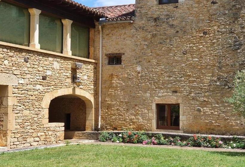 بنسيون Domaine Du Cardou