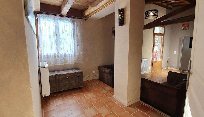 بنسيون Domaine Du Cardou