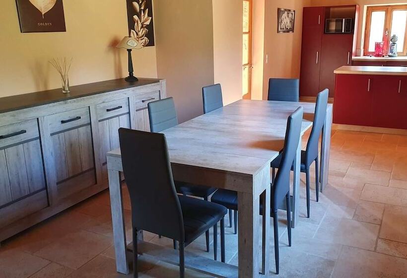 بنسيون Domaine Du Cardou