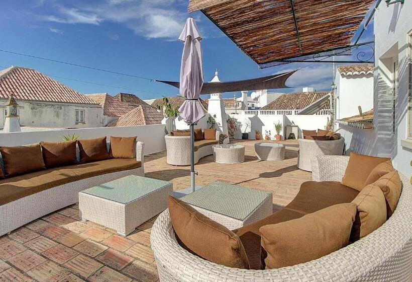 膳宿费 Enchanted Villa