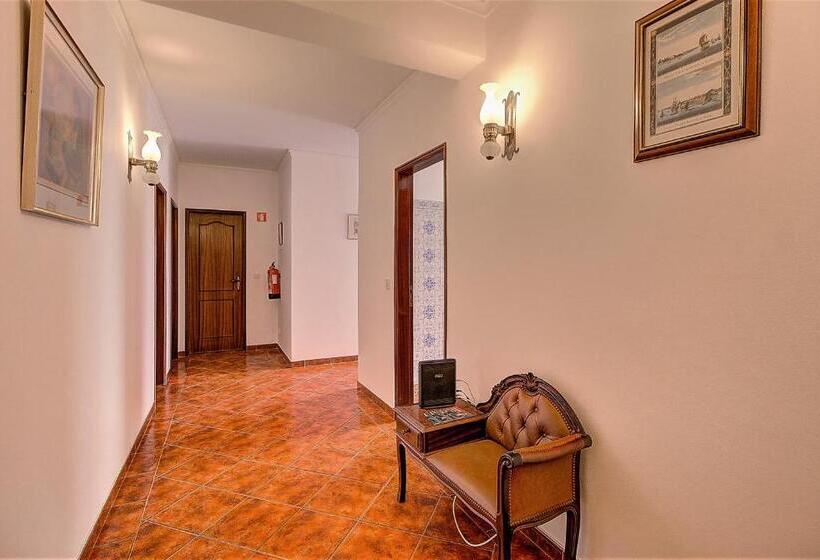 膳宿费 Enchanted Villa