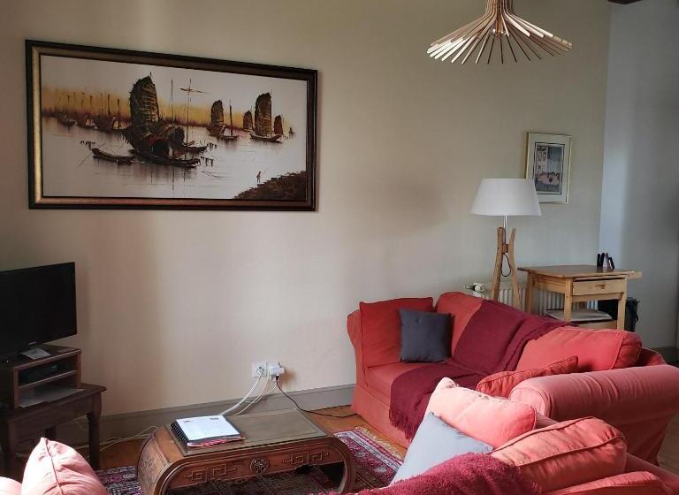 פנסיון Gites Aubelle   La Maison Aubelle