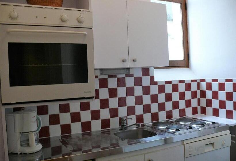 פנסיון Gites Aubelle   La Maison Aubelle