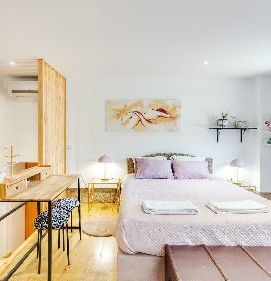 펜션 Home, By Julieta